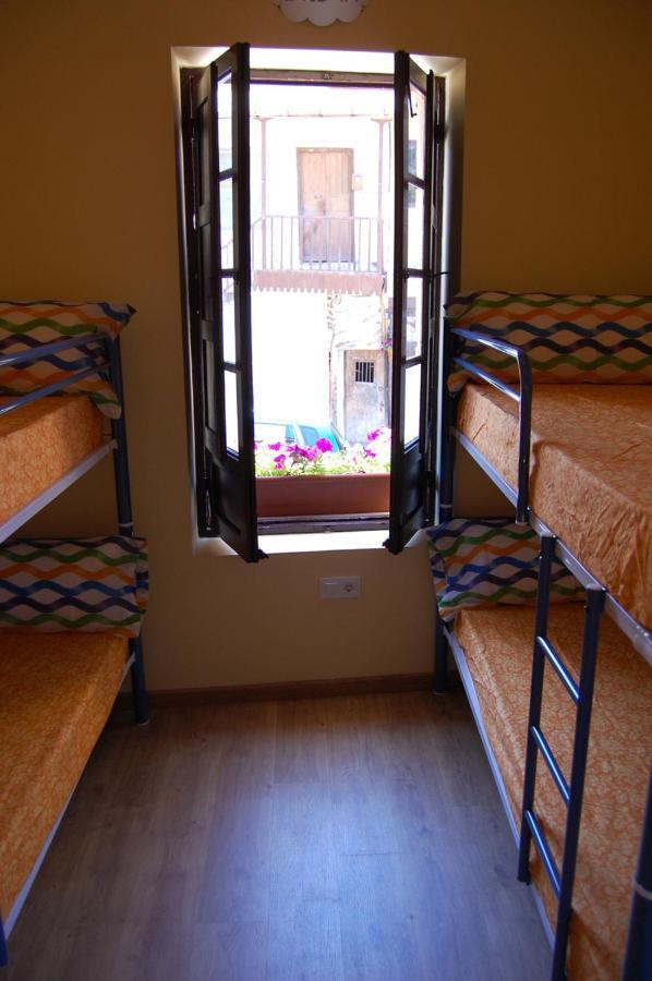 מולינסקה Albergue De Peregrinos Compostela מראה חיצוני תמונה