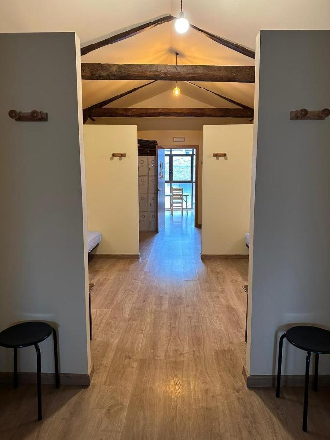 מולינסקה Albergue De Peregrinos Compostela מראה חיצוני תמונה